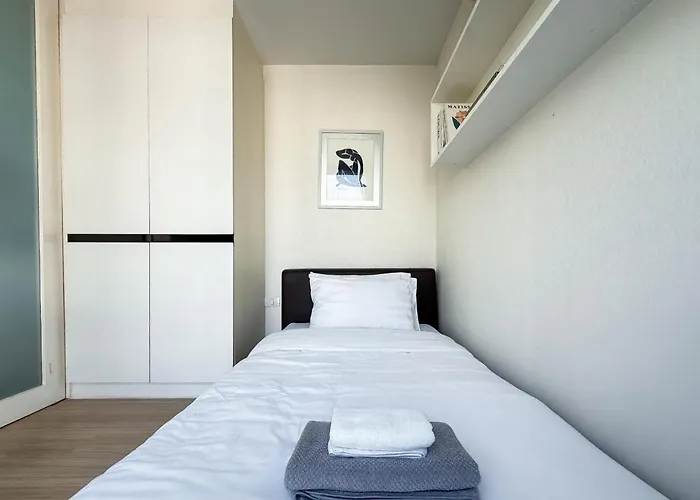 Ruamrudee Modern - Ultra Fast Wifi - Bts Ploenchit * Бангкок