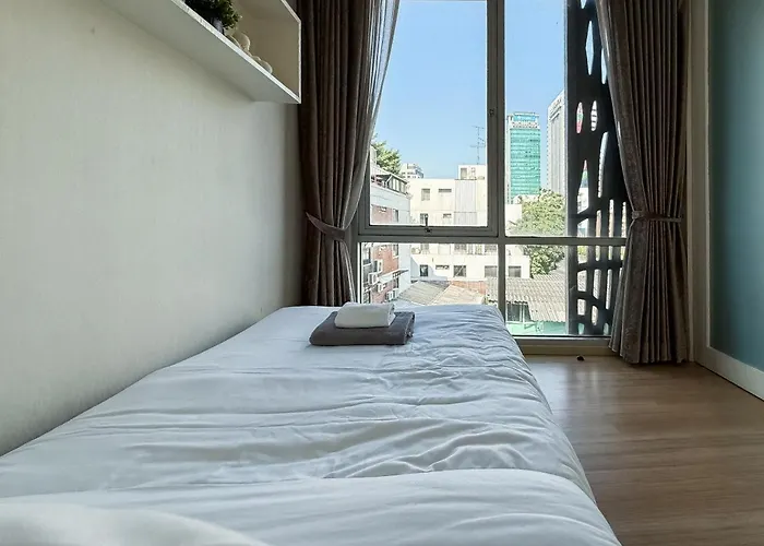Ruamrudee Modern - Ultra Fast Wifi - Bts Ploenchit * Бангкок
